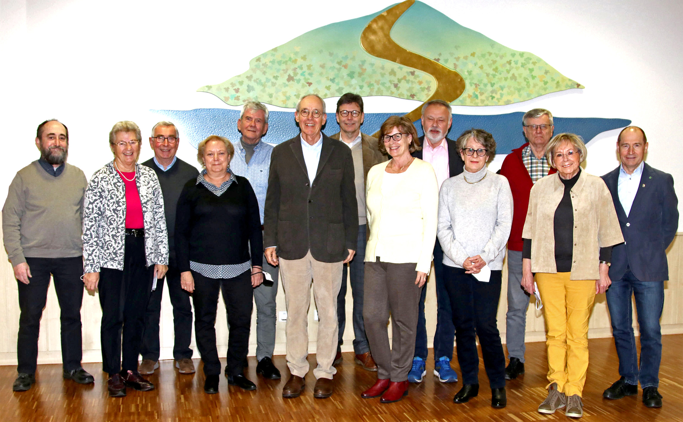 Der Seniorenbeirat 2022 besteht aus Ewald Burkart, Sabine Wendt, Helmut Hodel, Elke Möller, Dietrich Dürr, Dr. Lutz Wesel, Helmut Seegmüller, Barbara Hertweck, Hans Divo, Doris Oeking, Volker Kottkamp, Doris Porath, Kurt Schneider.